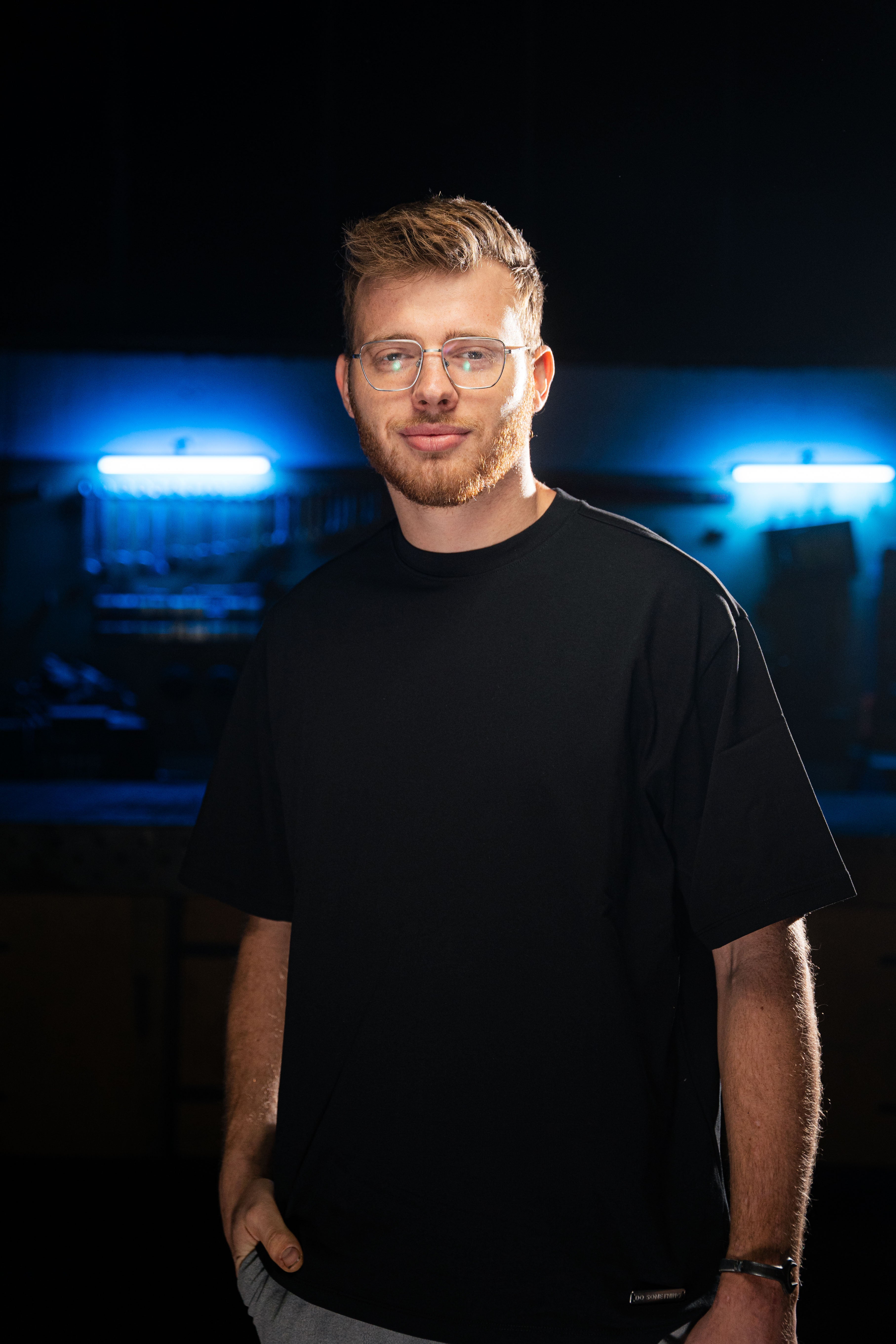 Do Something Streetwear - Schraube (letzte Teile)