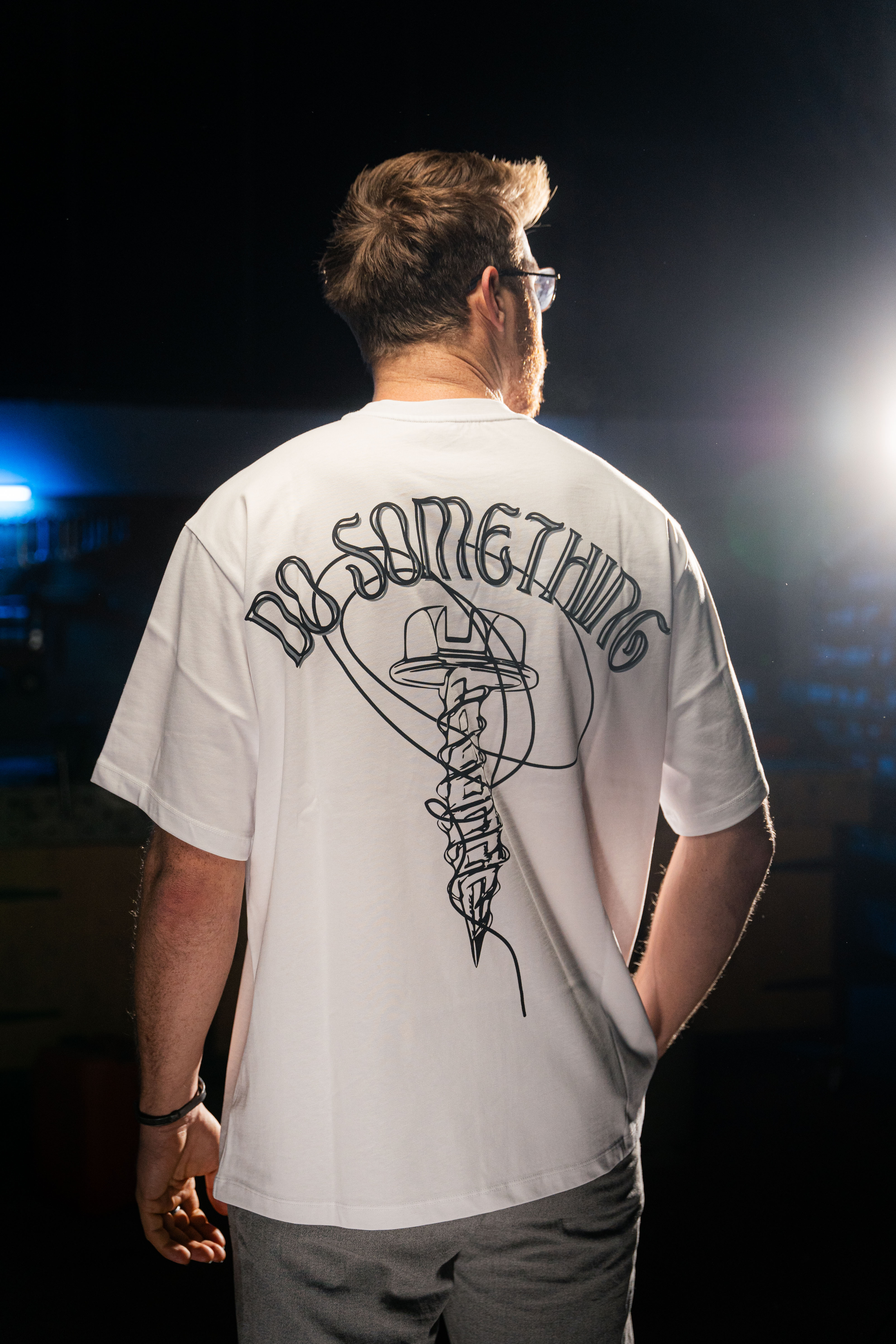 Do Something Streetwear - Schraube (letzte Teile)