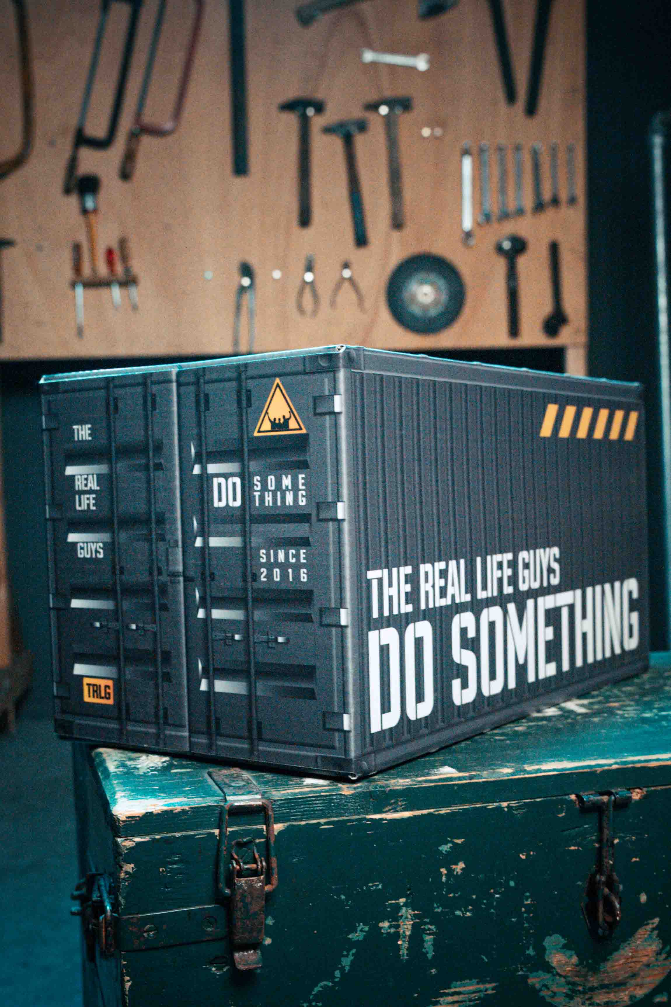 Der Real Life Guys Container / Geschenk Verpackung
