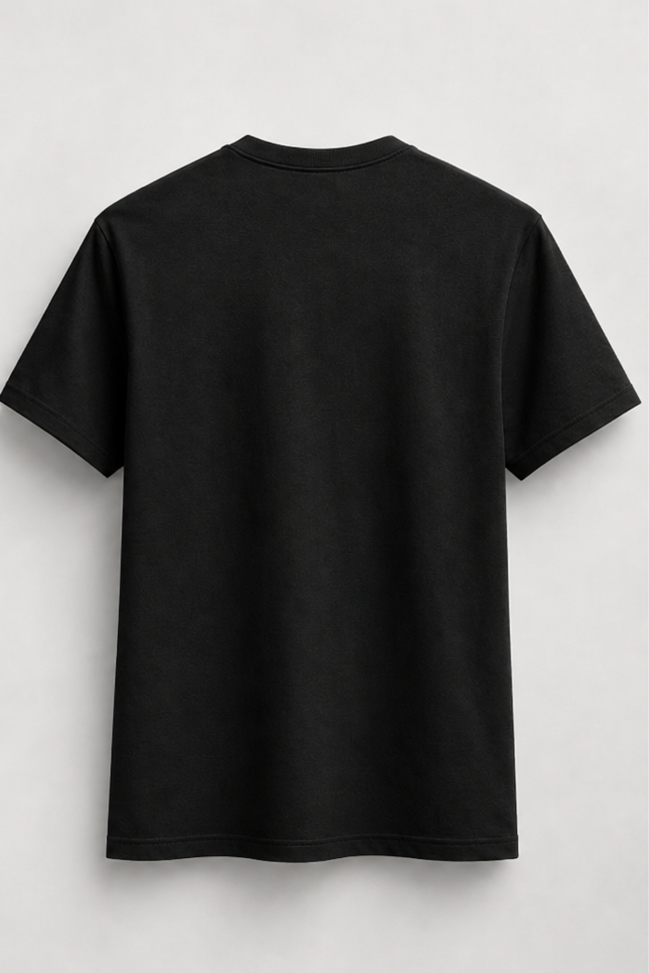 Basic T-Shirt